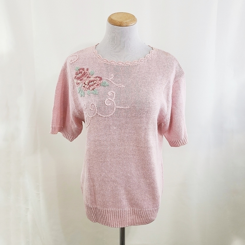 Vintage pastel pink embroidered rose sweater short sleeve Women's size small